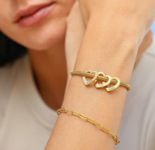 Load image into Gallery viewer, Heart Charm Engraved Bracelet