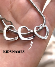 Load image into Gallery viewer, Heart Charm Engraved Bracelet
