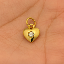 Load image into Gallery viewer, Mini Heart Necklace