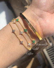 Load image into Gallery viewer, Sterling Silver Mini Flower Bracelet