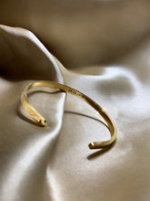 Load image into Gallery viewer, Personalised Bracelet Cuff