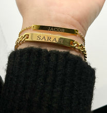 Load image into Gallery viewer, Dainty Bar Bracelet