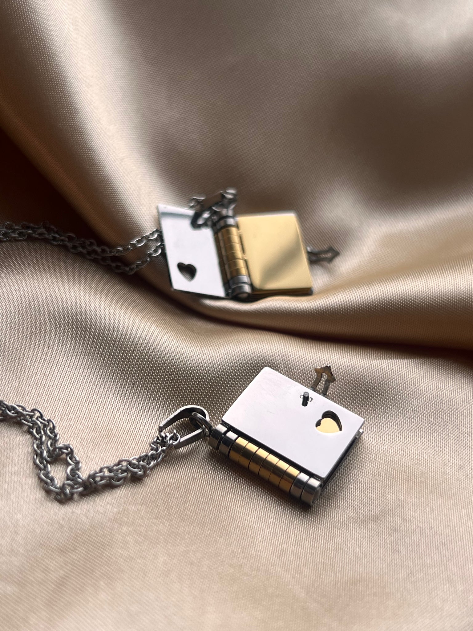 Necklace with 2025 message inside