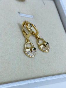 Lock Earrings *18k Gold Plated