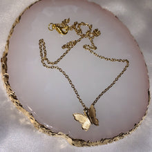 Load image into Gallery viewer, Sienna Butterfly Necklace

