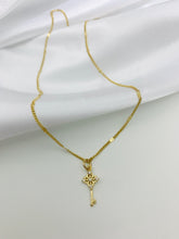 Load image into Gallery viewer, Lara Key Necklace *18k Gold Plated
