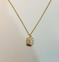 Load image into Gallery viewer, Nova Star Necklace *18k Gold Plated
