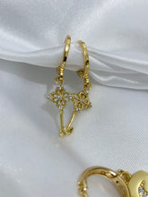 Load image into Gallery viewer, Key Earrings *18k Gold Plated
